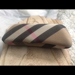 Burberry Nova Check Sunglasses Eyeglass Case